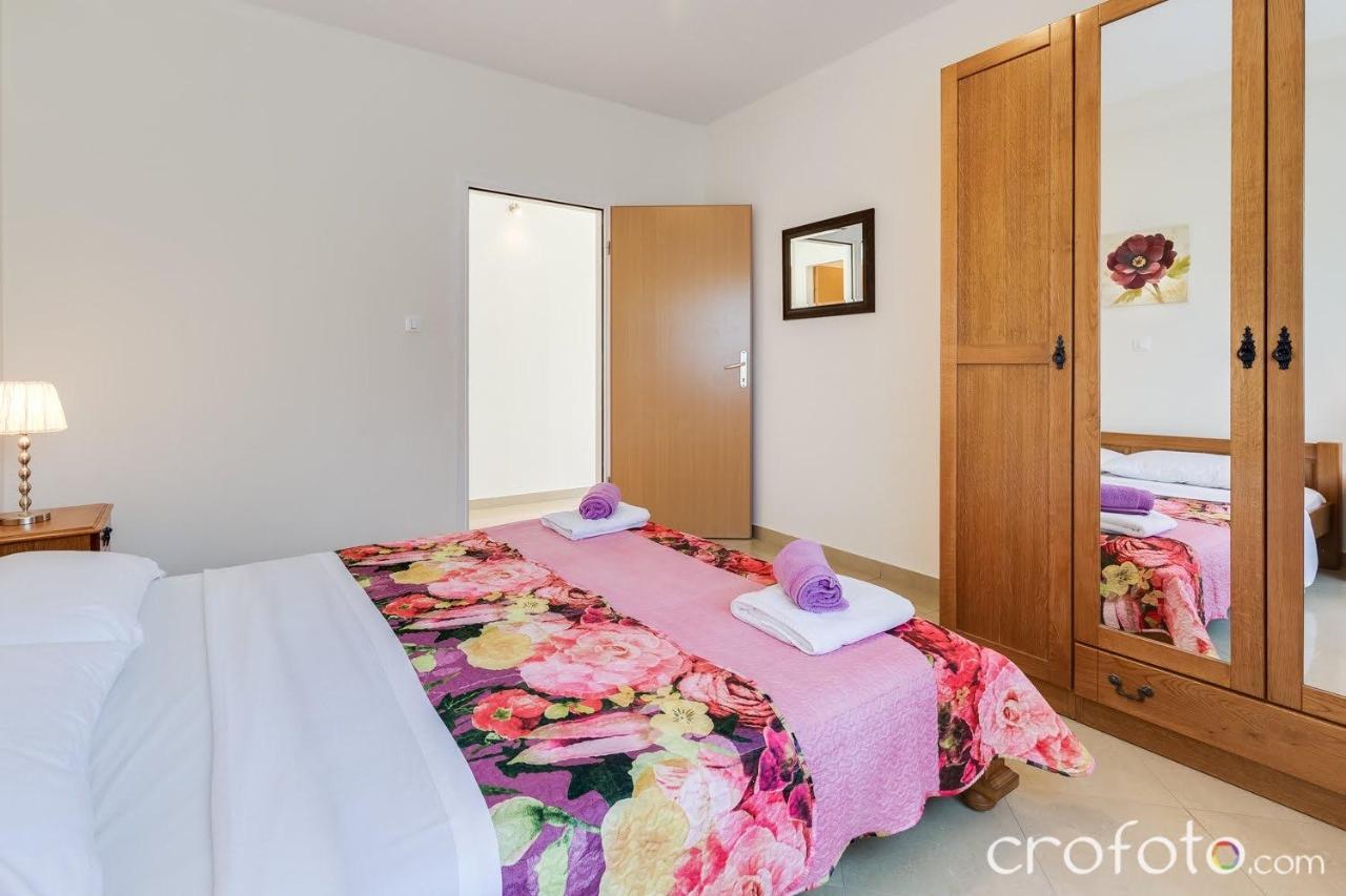Apartmani Niko Kožino Eksteriør bilde